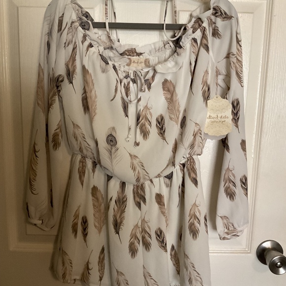 🪶NWT Altar’d State Ivory/Brown Feather 🪶 Romper 🪶 - Picture 8 of 8